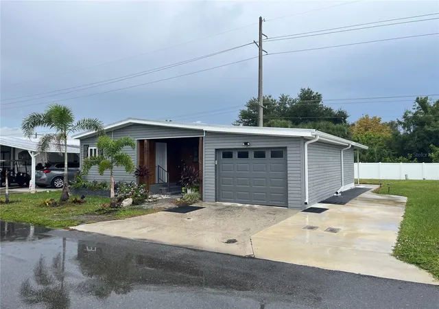 Photo 2 of Manufactured home for sale at 408 Cervina Dr N, Venice, FL 34285 | MLS# N6145989 | Listing updated on 2026-09-29
