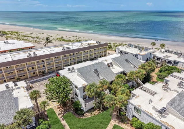 Photo 4 of Condo for sale at 1555 Tarpon Ctr Dr #I-161, Venice, FL 34285 | MLS# N6145990 | Listing updated on 2026-10-16