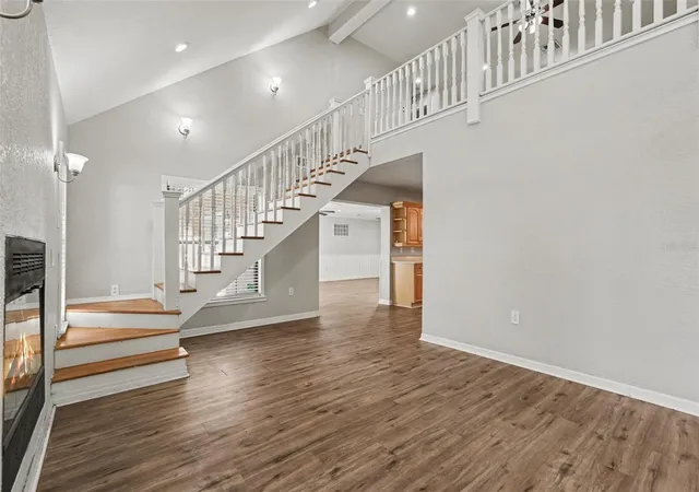 Photo 4 of Single family home for sale at 126 Goins Dr, Seffner, FL 33584 | MLS# TB8553294 | Listing updated on 2026-10-23