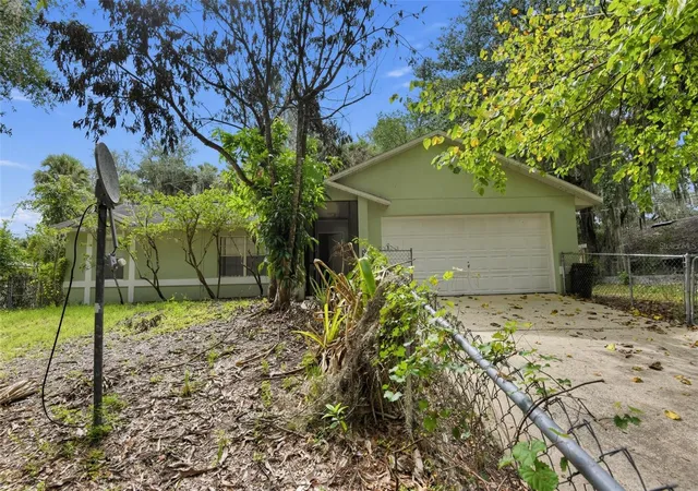 Photo 1 of Single family home for sale at 235 Toms Rd, Debary, FL 32713 | MLS# O6445931 | Listing updated on 2026-10-03