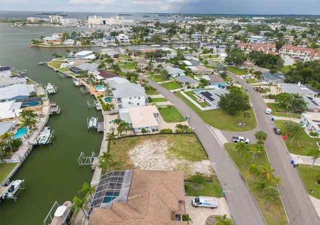Photo 1 of Land for sale at 2270 Edythe Dr, Dunedin, FL 34698 | MLS# TB8553300 | Listing updated on 2026-10-13