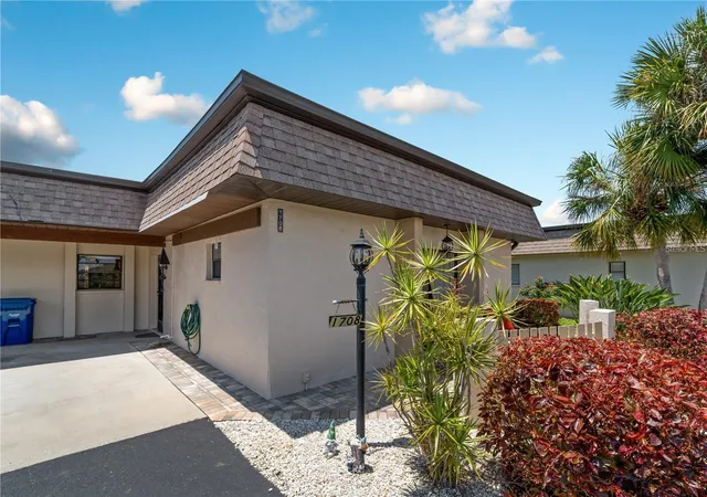 Condo for sale at 1708 Lakeside Dr #1710B, VENICE, FL 34293 | MLS# N6145992