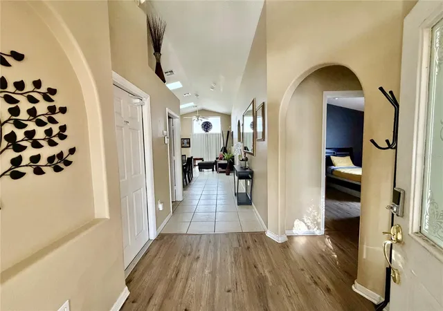Photo 2 of Single family home for sale at 2564 Bear Crk Ct, Kissimmee, FL 34747 | MLS# O6445937 | Listing updated on 2026-10-07