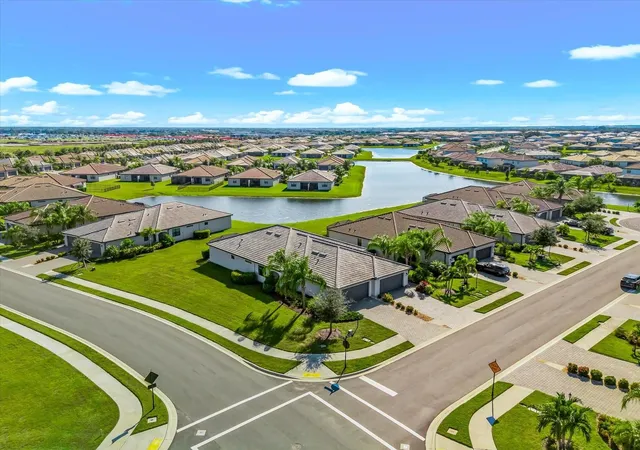 Photo 2 of Single family home for sale at 15942 Clear Skies Pl, Bradenton, FL 34211 | MLS# A4707852 | Listing updated on 2026-09-30
