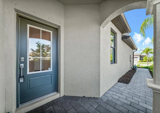 Photo 3 of House for sale at 15942 Clear Skies Pl, Bradenton, FL 34211 | MLS# A4707852 | Listing updated on 2026-09-30