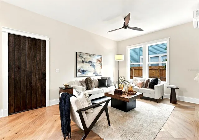 Photo 3 of Single family home for sale at 2534 1st Avenue N, Saint Petersburg, FL 33713 | MLS# TB8553311 | Listing updated on 2026-10-07
