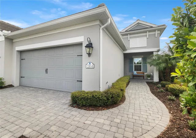 Photo 3 of Single family home for sale at 12814 Seasong Ter, Bradenton, FL 34211 | MLS# A4707859 | Listing updated on 2026-10-06