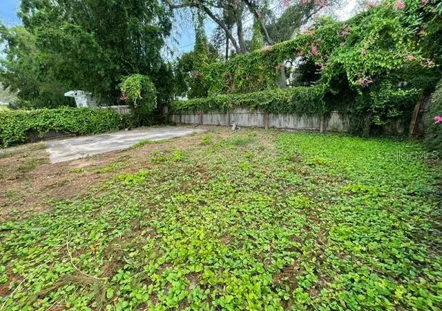 Photo 17 of Single family home for sale at 4009 N Central Ave, TAMPA, FL 33603 | MLS# TB8553320 | Listing updated on 2026-10-08