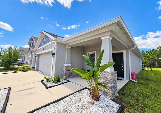 Photo 3 of Single family home for sale at 1263 Sand Trap Ct, Daytona Beach, FL 32124 | MLS# O6445957 | Listing updated on 2026-10-05