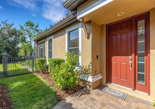 Photo 2 of Single family home for sale at 8413 Alberata Vista Dr, Tampa, FL 33647 | MLS# O6445958 | Listing updated on 2026-10-01