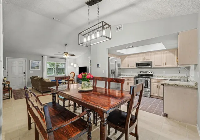 Photo 2 of Single family home for sale at 8064 Fawnridge Cir, Tampa, FL 33610 | MLS# TB8553325 | Listing updated on 2026-10-08
