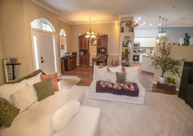 Photo 3 of Single family home for sale at 241 Se 5th Avenue, Melrose, FL 32666 | MLS# GC543864 | Listing updated on 2026-09-30
