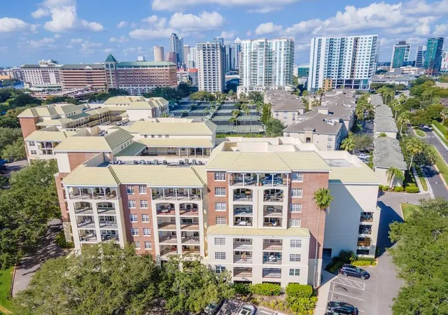 Photo 1 of Condo for sale at 1002 S Harbour Is Blvd #1302, Tampa, FL 33602 | MLS# TB8553329 | Listing updated on 2026-10-08