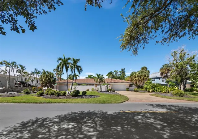 Photo 3 of Single family home for sale at 5012 Higel Ave, Sarasota, FL 34242 | MLS# A4707867 | Listing updated on 2026-10-22