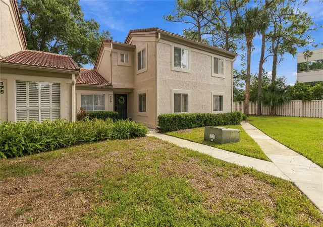 Listing Photo 3 - Condo for sale in building located at 173 W Sabal Palm Pl, LONGWOOD, FL 32779