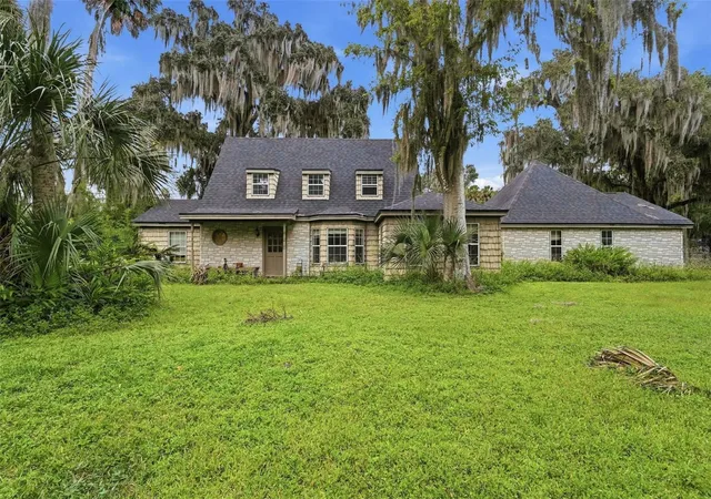 Photo 3 of Single family home for sale at 1640 Horseshoe Rd, Deltona, FL 32725 | MLS# V4951575 | Listing updated on 2026-10-03