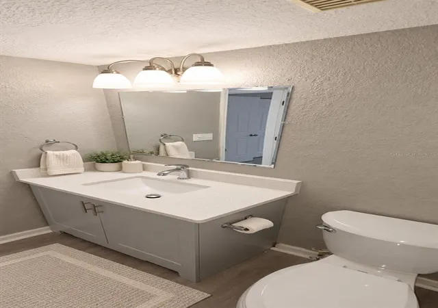 Photo 4 of Condo for sale at 754 E Michigan St #182, Orlando, FL 32806 | MLS# O6445977 | Listing updated on 2026-10-06