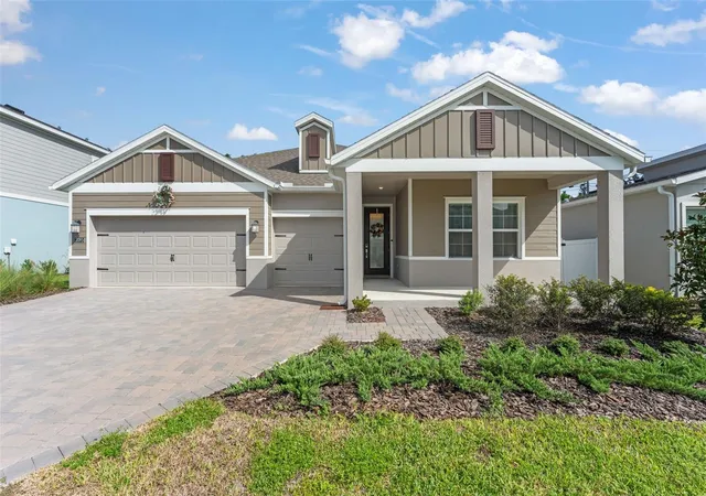 Photo 1 of Single family home for sale at 2095 Rider Rain Ln, Apopka, FL 32703 | MLS# O6445978 | Listing updated on 2026-10-04