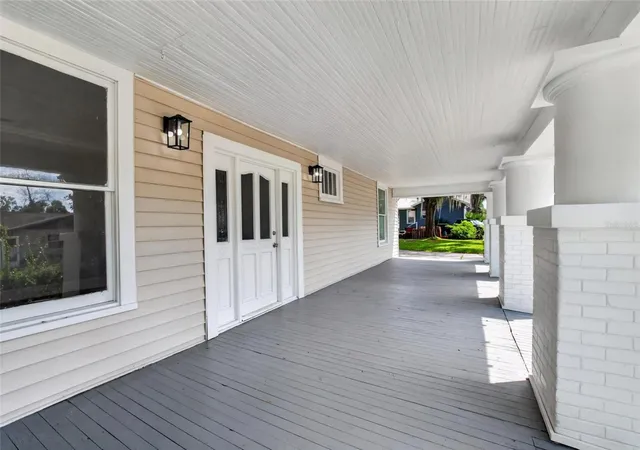 Photo 4 of Single family home for sale at 408 W Herring St, Plant City, FL 33563 | MLS# TB8553347 | Listing updated on 2026-10-03