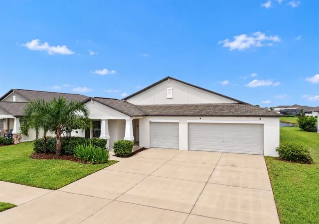 Photo 3 of Single family home for sale at 11911 Fld Thistle Ct, Riverview, FL 33579 | MLS# TB8553348 | Listing updated on 2026-10-09
