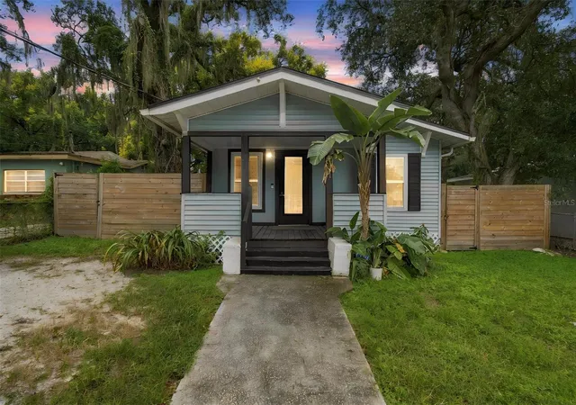 Photo 1 of Single family home for sale at 1611 E Genesee St, Tampa, FL 33610 | MLS# TB8553349 | Listing updated on 2026-10-25