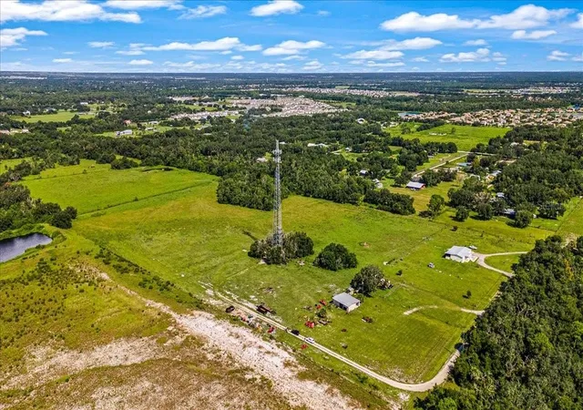 Photo 2 of Land for sale at 1611 Zipperer Rd, Bradenton, FL 34212 | MLS# A4707880 | Listing updated on 2026-10-01