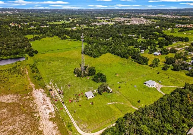 Photo 4 of Land for sale at 1611 Zipperer Rd, Bradenton, FL 34212 | MLS# A4707880 | Listing updated on 2026-10-01