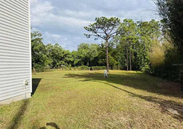 Photo 2 of Single family home for sale at 12020 Pine Warbler Ave, Brooksville, FL 34614 | MLS# W7889927 | Listing updated on 2026-09-30