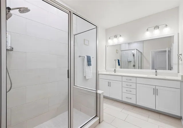 Photo 4 of Townhouse for sale at 206 S Tampania Ave #6, Tampa, FL 33609 | MLS# TB8553363 | Listing updated on 2026-10-29