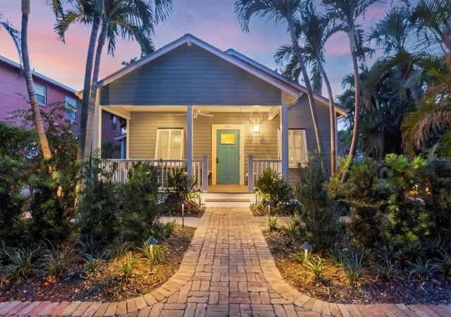 Photo 1 of Single family home for sale at 291 Palm Ave, Boca Grande, FL 33921 | MLS# D6148981 | Listing updated on 2026-10-09
