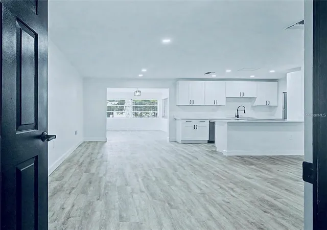 Photo 2 of Single family home for sale at 3 Kansas St, Beverly Hills, FL 34465 | MLS# TB8553374 | Listing updated on 2026-10-04