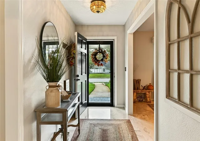 Photo 3 of Single family home for sale at 109 Laurel Oak Dr, Longwood, FL 32779 | MLS# O6445997 | Listing updated on 2026-10-09