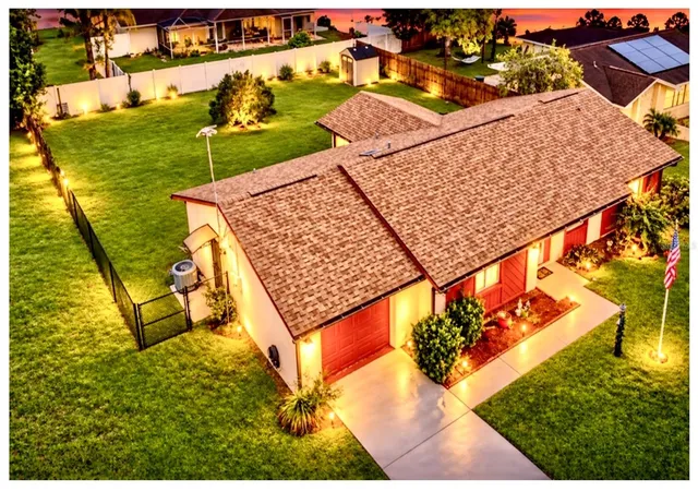 Photo 1 of Single family home for sale at 139 Beechwood Ln, Palm Coast, FL 32137 | MLS# FC321780 | Listing updated on 2026-10-04