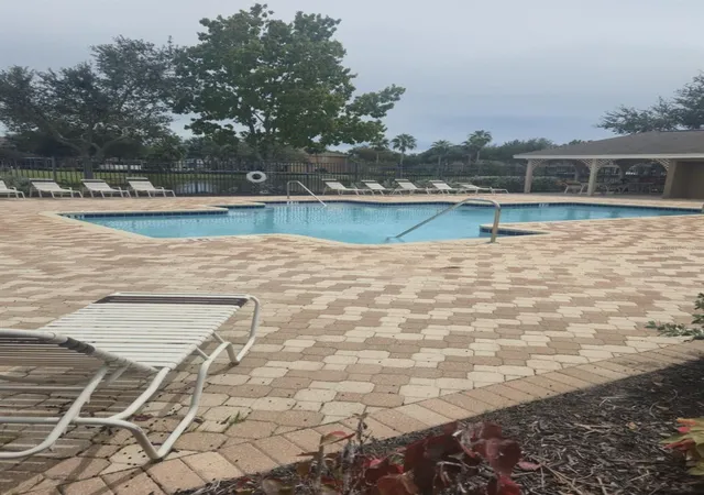 Photo 3 of Townhouse for sale at 12307 Foxmoor Peak Dr, Riverview, FL 33579 | MLS# TB8553378 | Listing updated on 2026-09-30