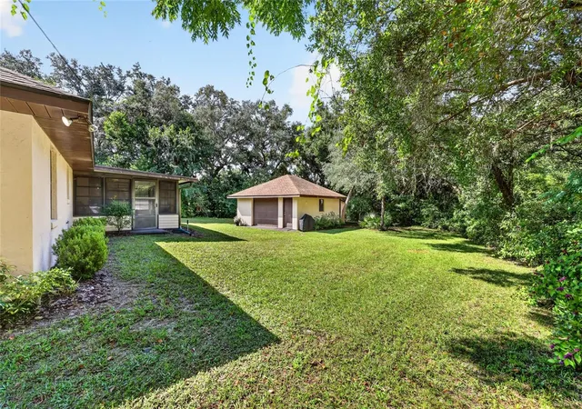 Photo 3 of Single family home for sale at 3450 Sw 52nd Terrace, Ocala, FL 34474 | MLS# OM733120 | Listing updated on 2026-10-02