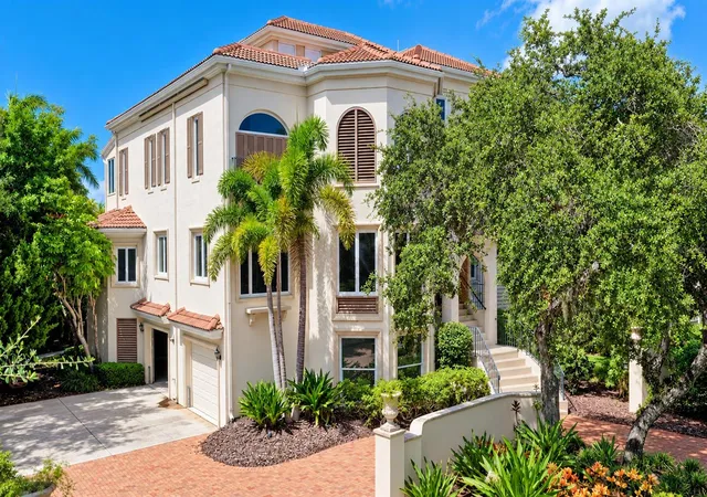 Photo 3 of Single family home for sale at 168 Coastal Hammock Ct, Osprey, FL 34229 | MLS# A4707893 | Listing updated on 2026-10-20