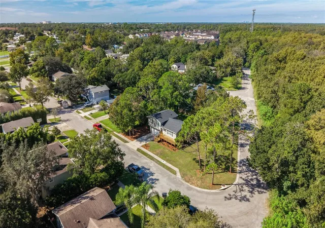 Photo 1 of Single family home for sale at 3401 Seminole Ave, Oviedo, FL 32765 | MLS# O6446002 | Listing updated on 2026-09-30