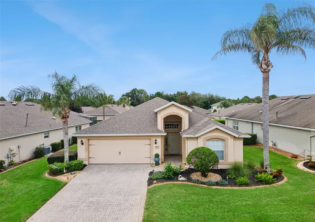 Photo 2 of Single family home for sale at 533 Arena Dr, Davenport, FL 33837 | MLS# O6446005 | Listing updated on 2026-10-06