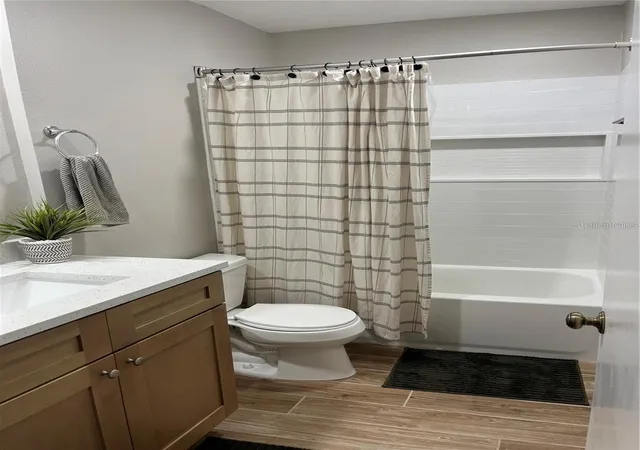 Photo 3 of Townhouse for sale at 4114 Woodlark Dr, Tampa, FL 33624 | MLS# TB8553394 | Listing updated on 2026-10-20