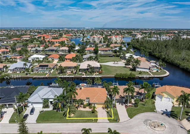 Photo 2 of Single family home for sale at 1448 Kiwi Ct, Punta Gorda, FL 33950 | MLS# C7531382 | Listing updated on 2026-10-01