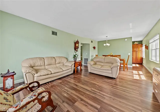Listing Photo 4 - Condo for sale in building located at 2001 World Pkwy Blvd, CLEARWATER, FL 33763 - Unit #59