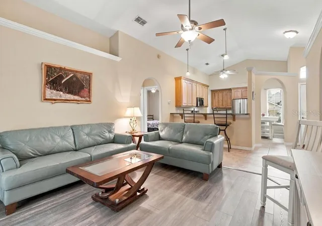 Photo 2 of Single family home for sale at 81 Golfview Cir, Umatilla, FL 32784 | MLS# G5118426 | Listing updated on 2026-10-07