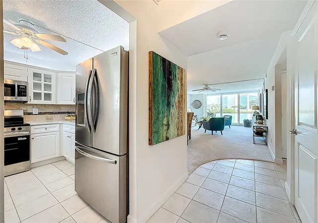 Photo 3 of Condo for sale at 7425 Bay Is Dr S #105, South Pasadena, FL 33707 | MLS# TB8553400 | Listing updated on 2026-10-02
