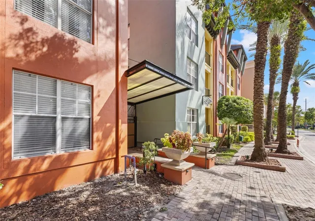 Condo for sale at 2411 W Horatio St #519, TAMPA, FL 33609 | MLS# TB8553401
