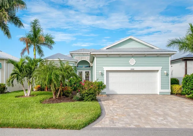 Single family home for sale at 10406 Coquina Ct, PLACIDA, FL 33946 | MLS# D6148982