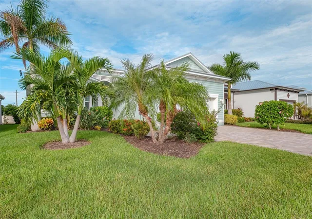 Photo 1 of Single family home for sale at 10406 Coquina Ct, Placida, FL 33946 | MLS# D6148982 | Listing updated on 2026-10-09