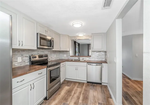 Photo 4 of Condo for sale at 6308 Newtown Cir #8C1, Tampa, FL 33615 | MLS# TB8553415 | Listing updated on 2026-10-03