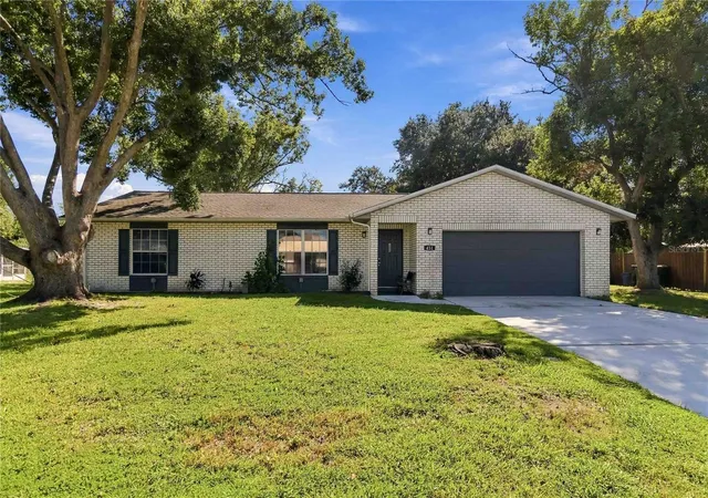 Single family home for sale at 431 Jersey Ave, Saint Cloud, FL 34769 | MLS# O6446020