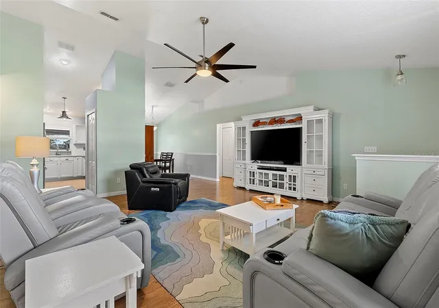 Photo 3 of Single family home for sale at 10828 Crescent Ridge Loop, Clermont, FL 34711 | MLS# O6446021 | Listing updated on 2026-10-28
