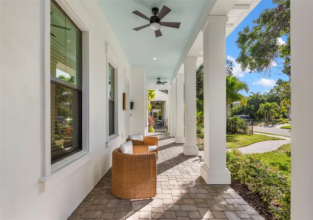 Photo 3 of Single family home for sale at 555 26th Avenue N, Saint Petersburg, FL 33704 | MLS# TB8553419 | Listing updated on 2026-10-22